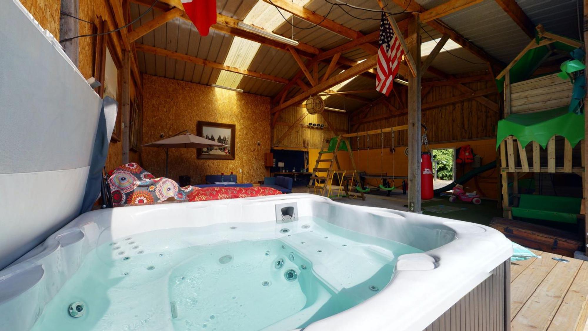 Cornillieres Maisonnettes 35 Pers Jacuzzi, Jeux Tessy-sur-Vire Exterior photo